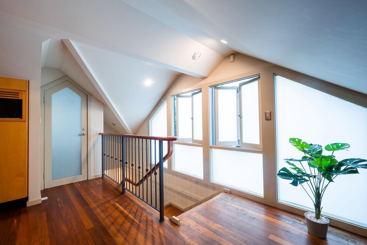 Quiet Private Studio In Strathfield With Kitchenette And Private Bathroom 3Min To Station Sleeps 6 Сидни Екстериор снимка