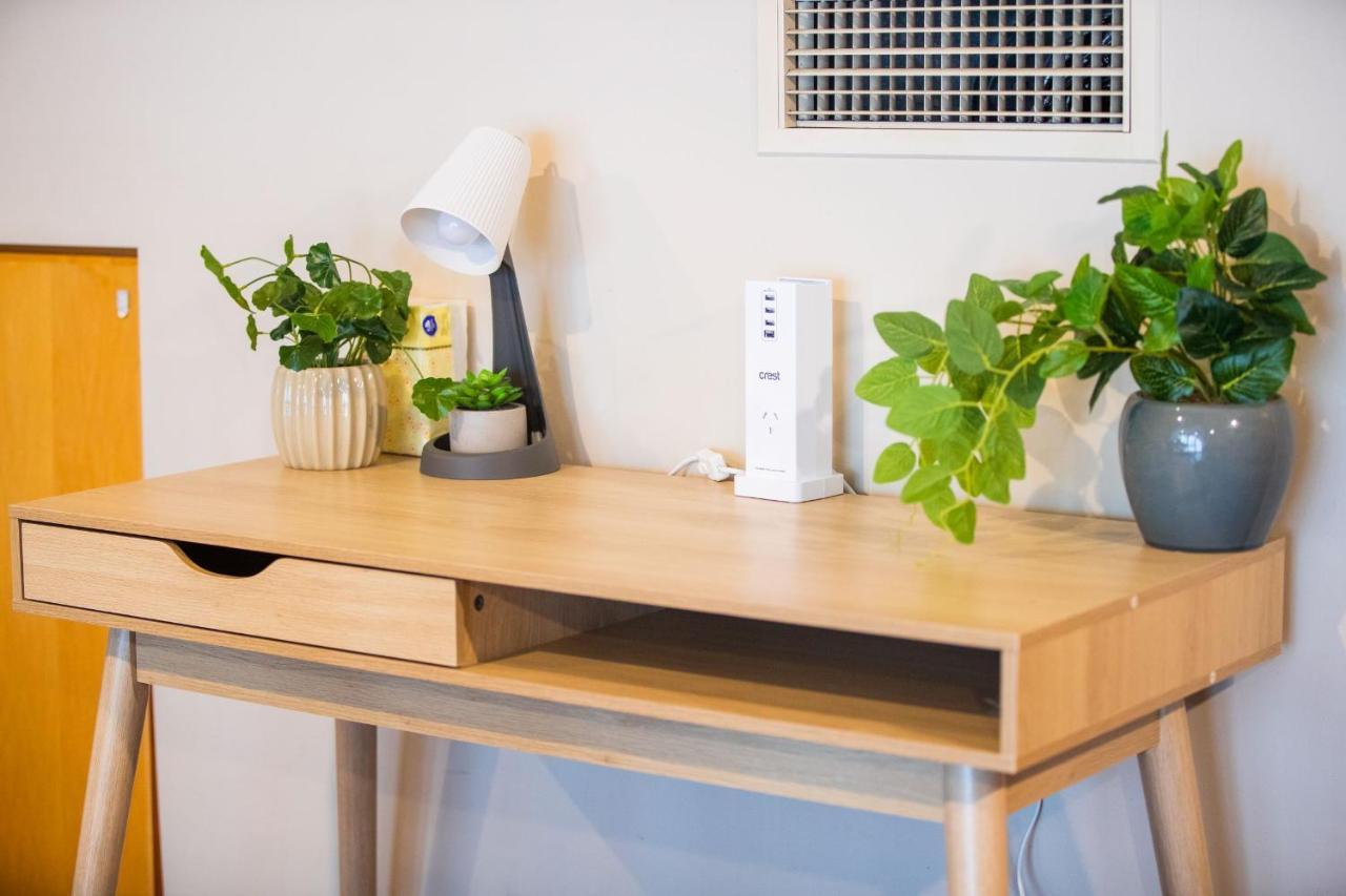 Quiet Private Studio In Strathfield With Kitchenette And Private Bathroom 3Min To Station Sleeps 6 Сидни Екстериор снимка